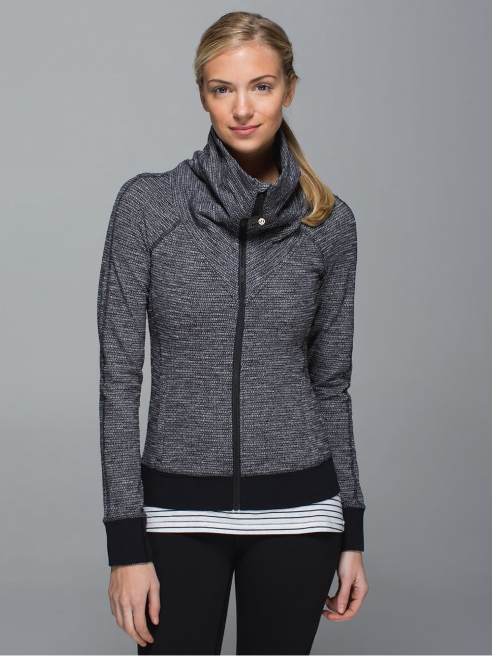 lululemon athletica Be Present Heathered Charcoal Cowl Zip Sweater Jacket Size 6